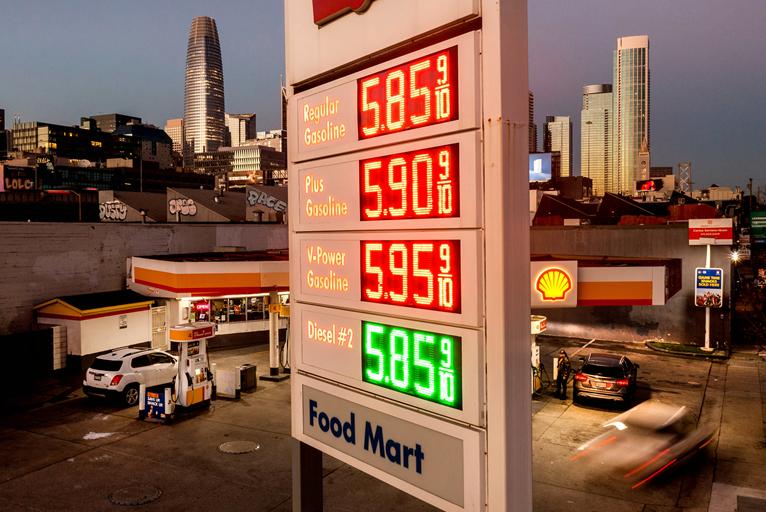 布油和美油影响力,美油布油再度跌超4%国际油价