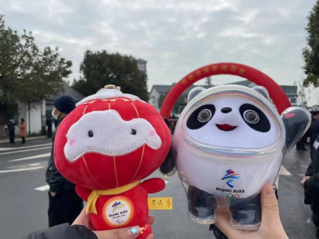 苏州女足李梦,女足姑娘李梦雯