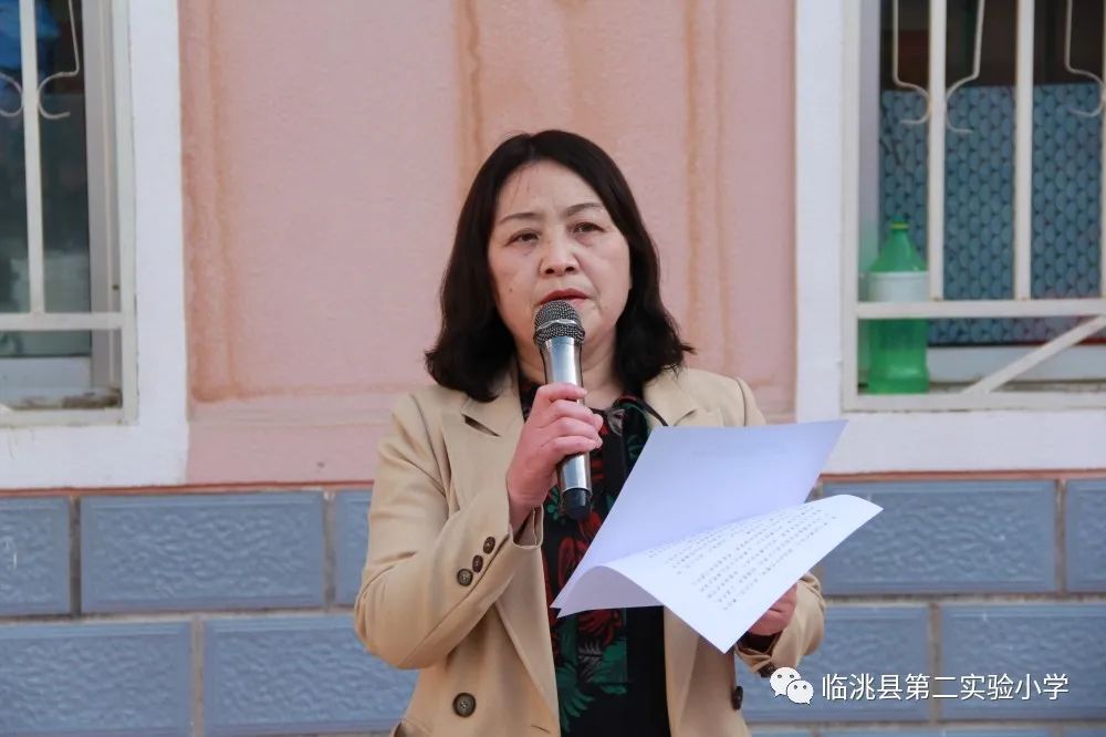 临洮县第一实验小学运动会今年,临洮县北封小学运动会