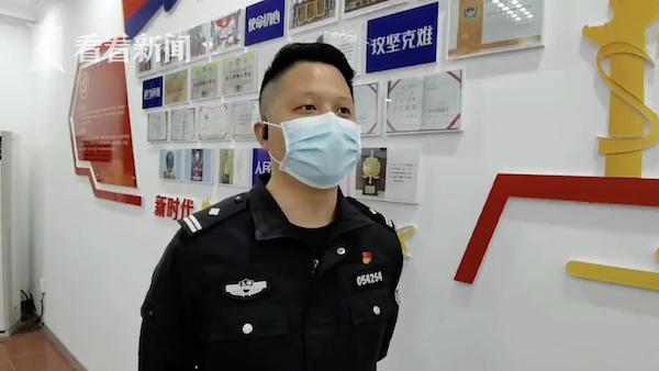 倒卖香烟诈骗,冒充警察诈骗买香烟