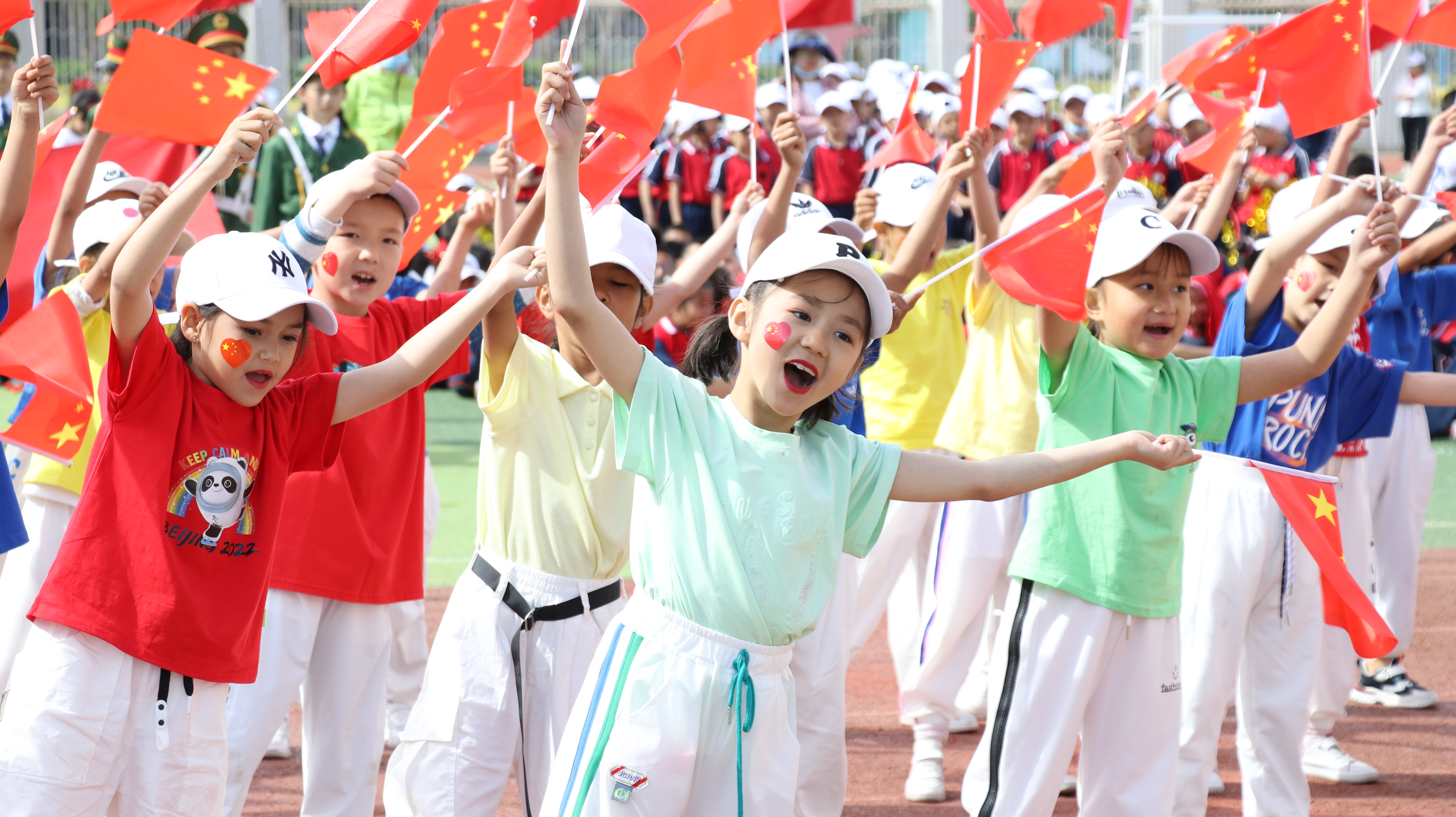 铁克其中心学校春季运动会精彩纷呈