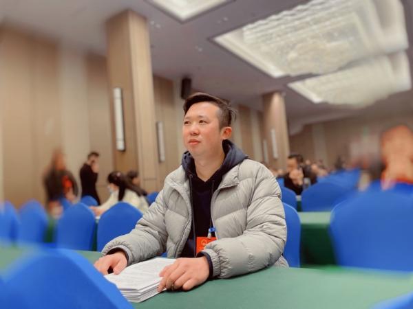 程振:四万元八年创业路