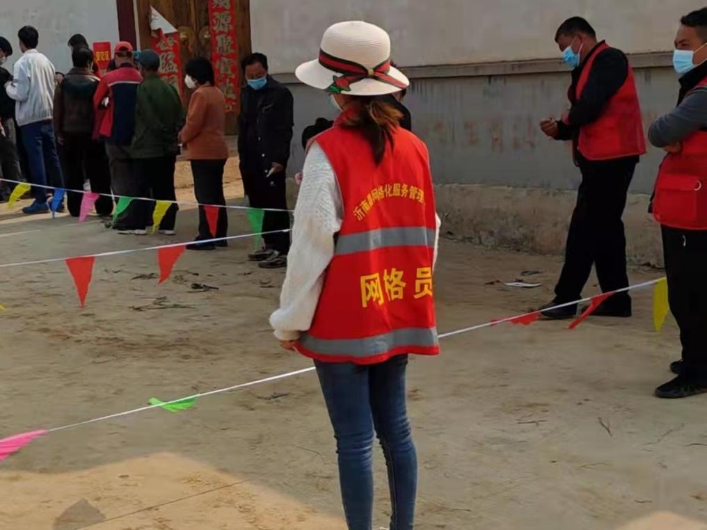 【网格里的事】小网格描绘出暖心大画卷