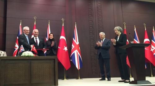 爱琴海大战,地中海上空激烈交锋