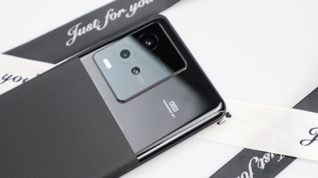 iqoo10旗舰版测评,iqoo10性能测评优缺点