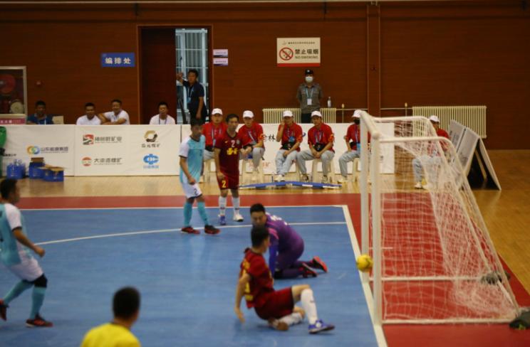 社会力量推动足球发展,陕西十七运西安五人制足球比赛