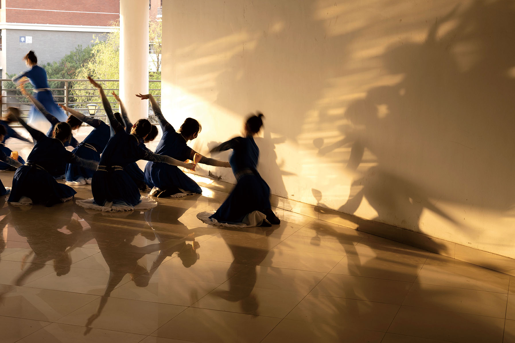 疫情下的大学,上海最新疫情影响下的大学