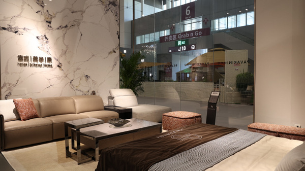 意式美学闪耀而来华诺PAVARINI盛装亮相深圳国际家具展