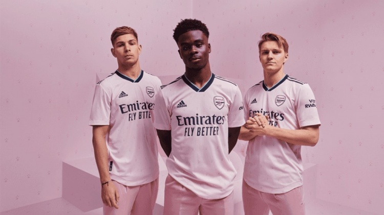 阿森纳最新版球衣,最好看的阿森纳球衣