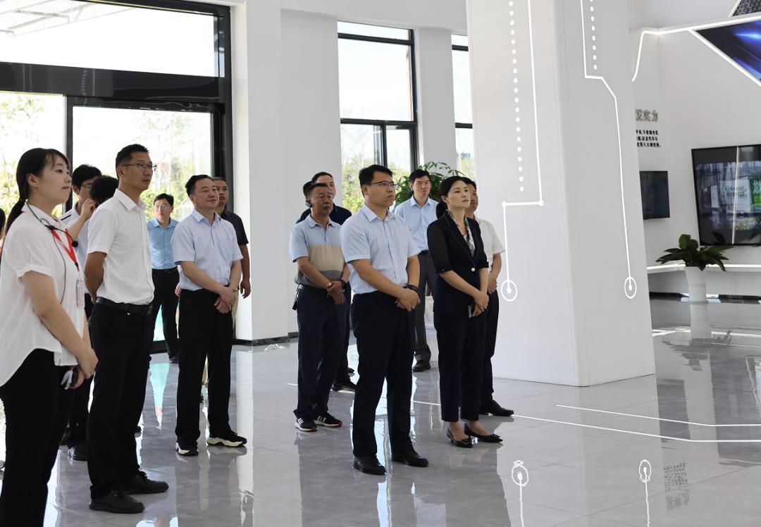 51个重点项目投资超18亿,襄城区20亿项目签约