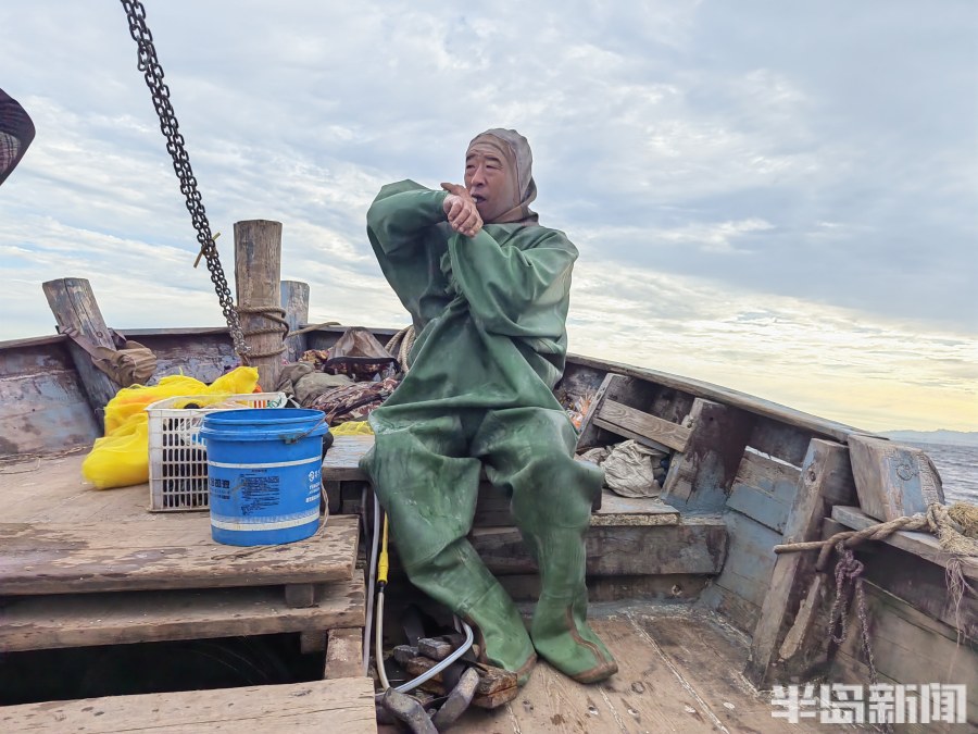 桂东出海记丨猛子将，海底捞！高风险，水上漂！好宝贝，浪里淘！揭秘胶州湾深潜捕捞者