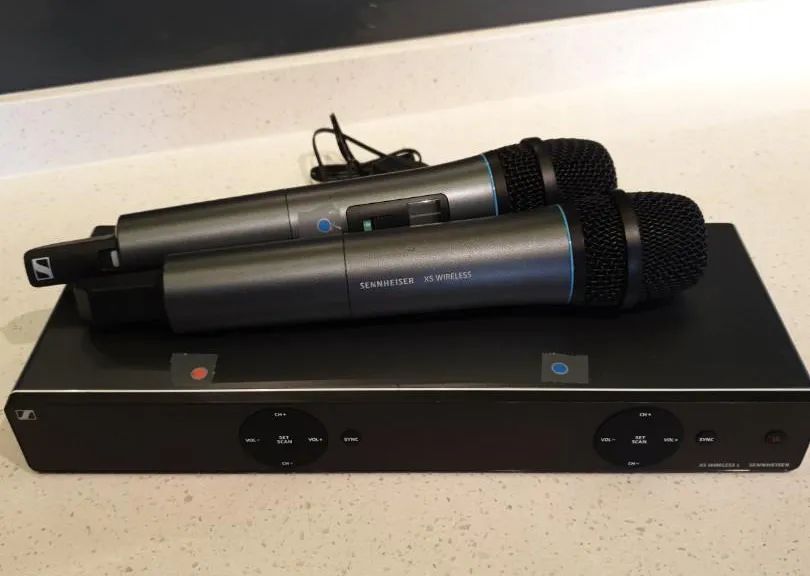 主播无线麦克风怎么直播,直播间主播的麦克风