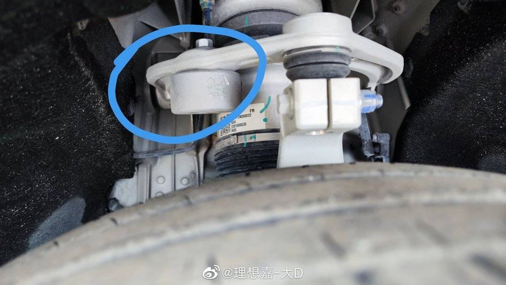 日本自动打捆韭菜收割机,农用机械大型韭菜收割机