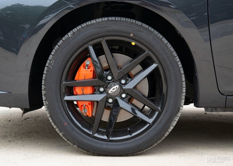 推荐这几款平民级性能轿车,10多万出头就买这4款轿车