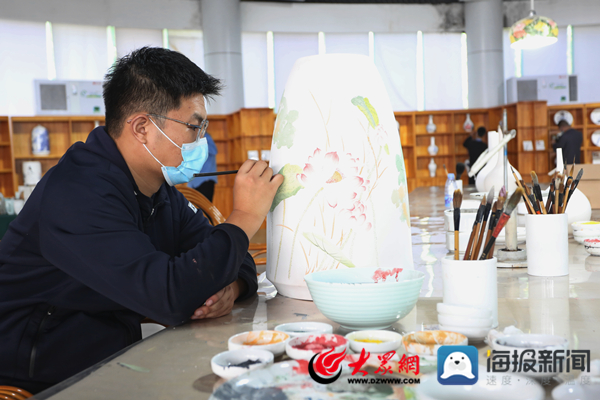 将贝壳“玩”出艺术范山东海瓷集团用文化创新助力产业发展