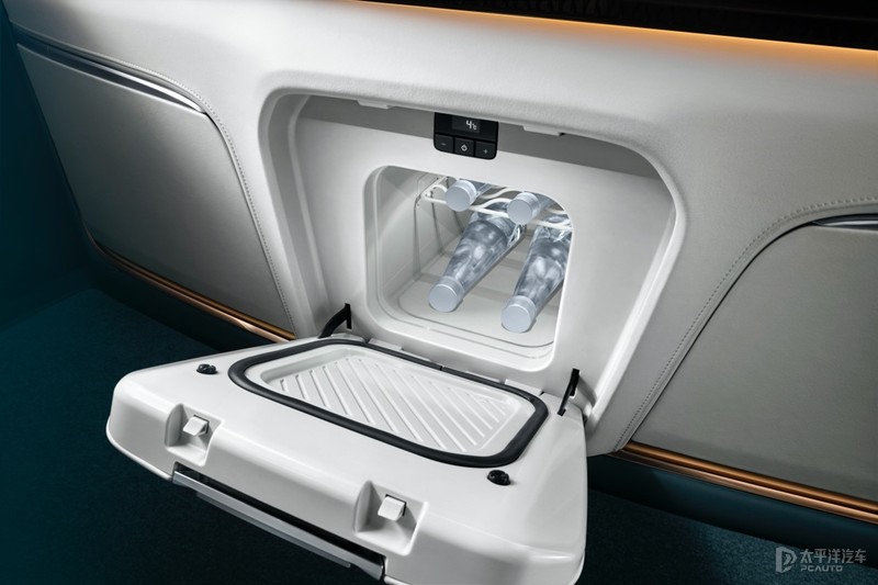 别克世纪智能屏幕使用,别克世纪智慧屏怎么拆装