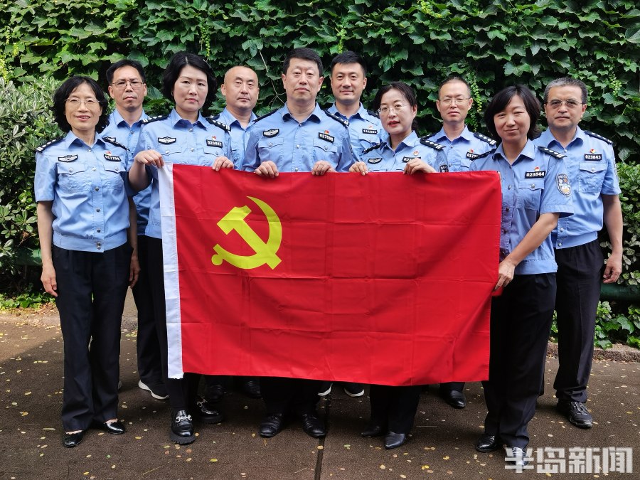 喜迎二十大，平安在身边丨文能教学授课接地气，武能实战砺精兵！看，警营园丁的别样风采