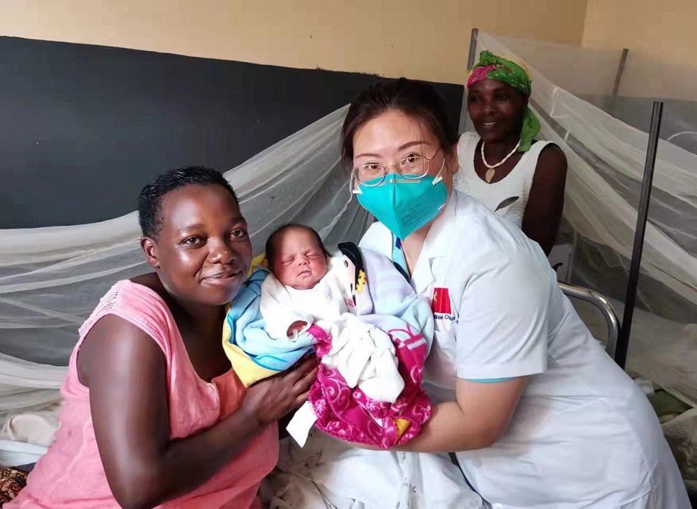 跨洲越洋播撒医者大爱