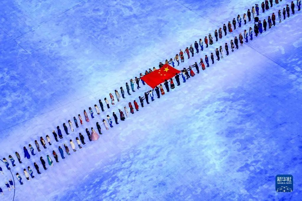 今天是第三个“中国人民警察节”，致敬！