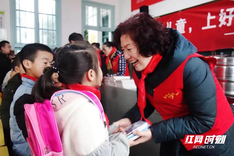 嘱托的温暖,不忘初心温暖身边人