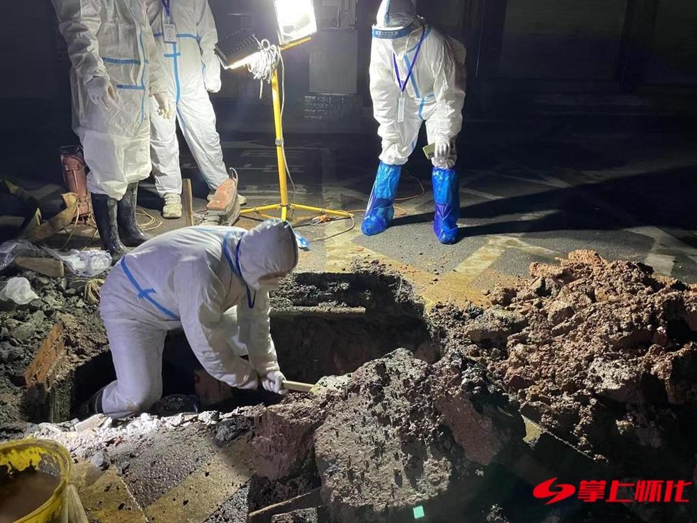 抗疫保供为人民,抗疫保生产两不误