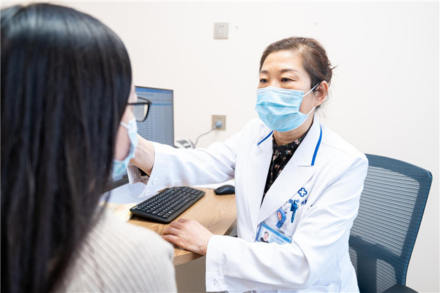 吃柿子产生的胃石怎么消除,吃了柿子胃里结出了石头