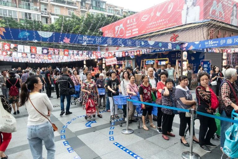 商场为什么没人逛的原因 (为什么商场不敢逛)