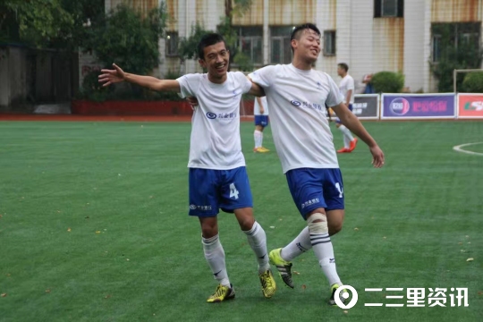 绿茵场上追风少年,绿茵场上的追风少年神采飞扬