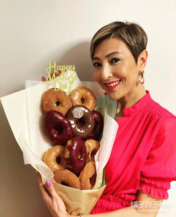 还记得港星上山诗钠吗？女儿生活如此丰富