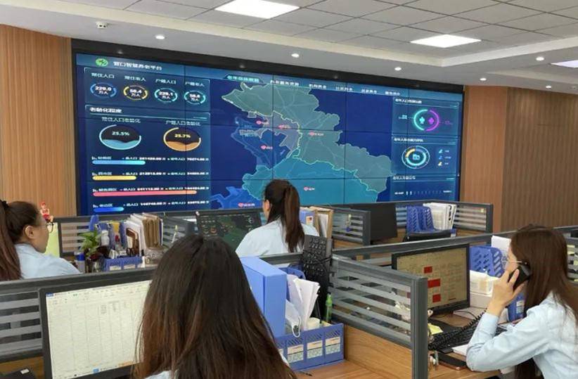 送服务送爱心让老人感到暖暖的爱,送暖心服务