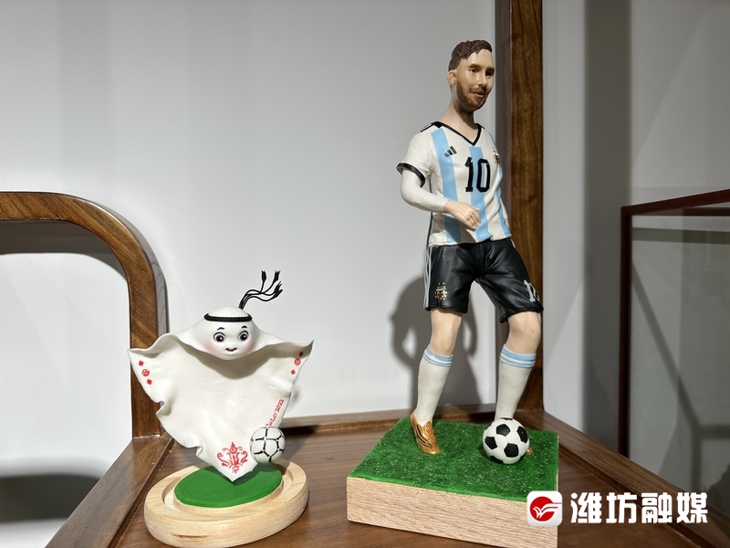 手艺人捏泥人照片,捏泥人手艺人潍坊