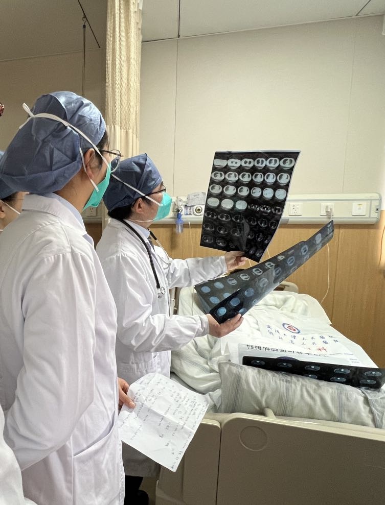 整合资源、全面统筹、成立专家组，市普仁医院全力守护百姓生命健康