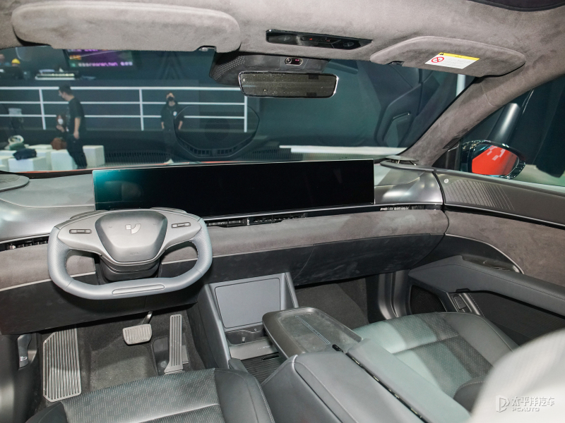 4.4t的宝马x5,4.4t的宝马x5m加多少号汽油