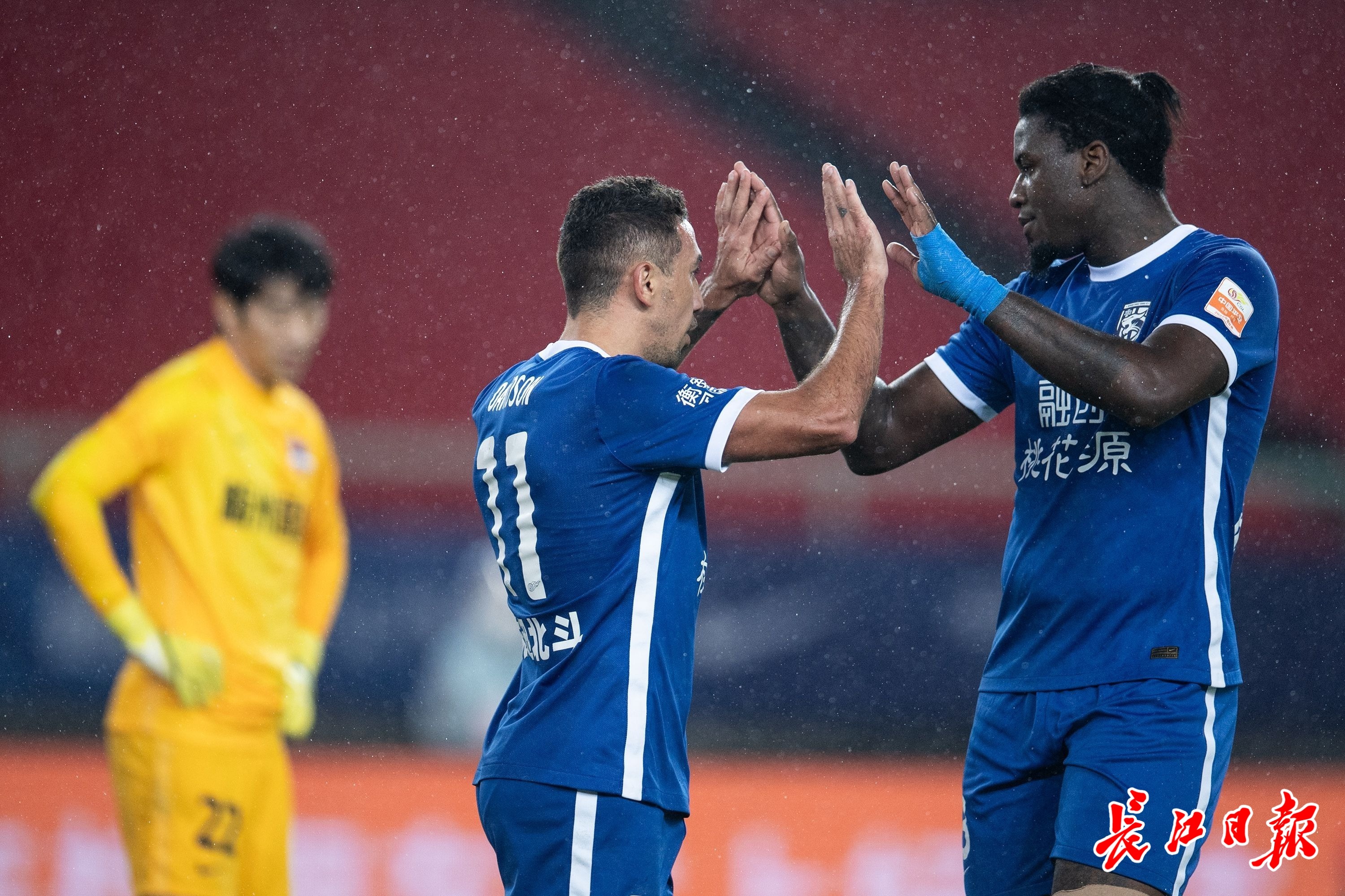 中超武汉三镇vs青岛海牛首发,中超天津津门虎vs武汉三镇集锦