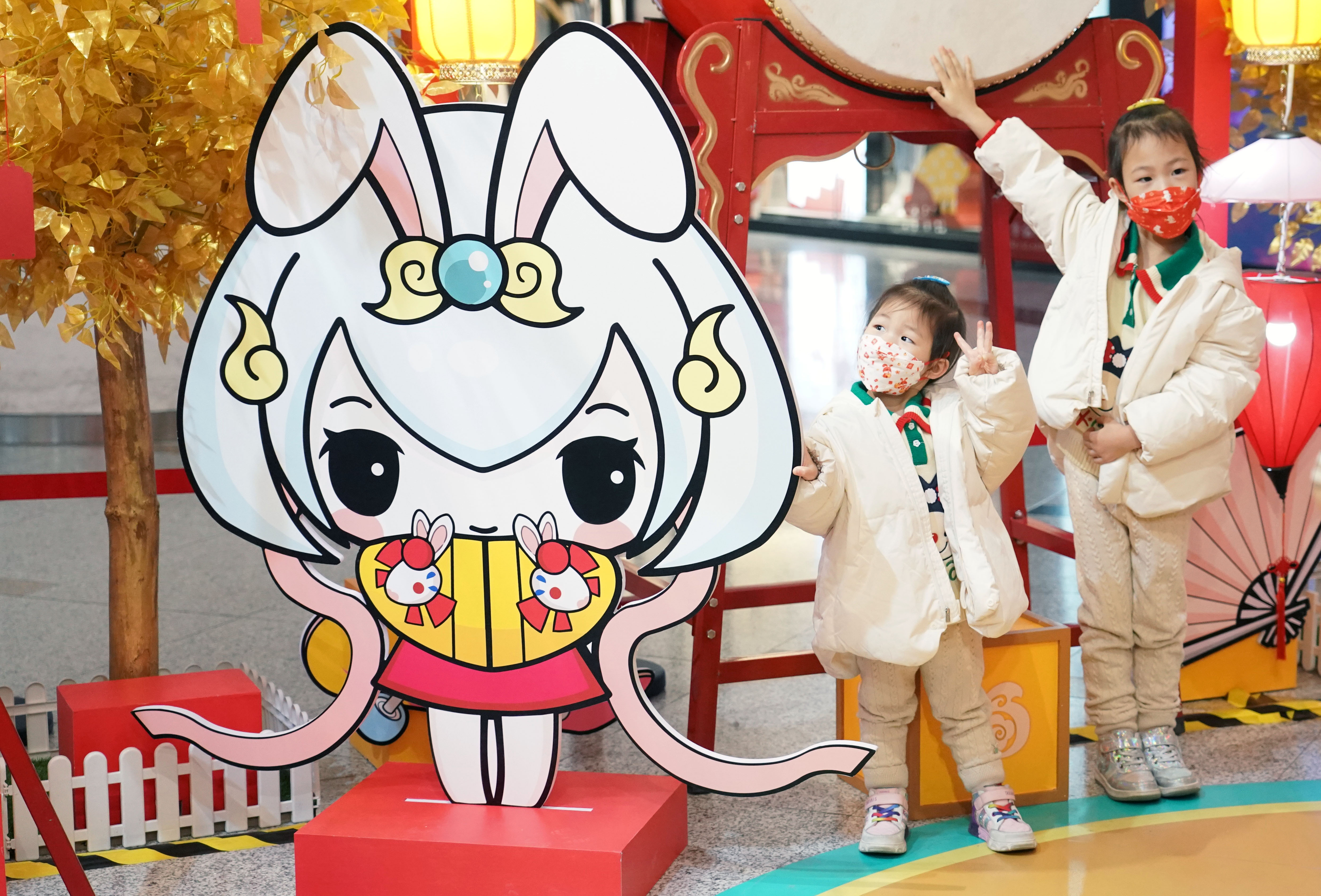 新华全媒辞旧迎新活力勃发,新华全媒减负纾困