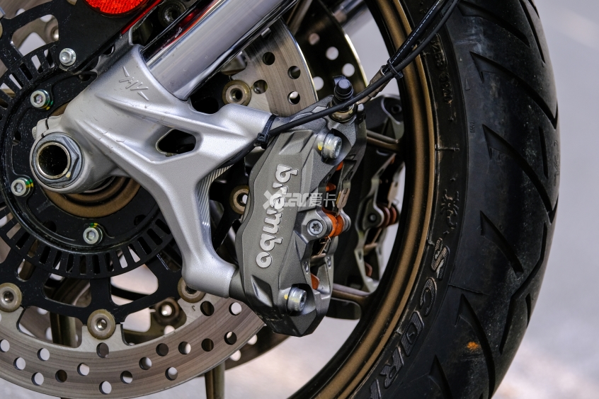 一辆杜卡迪v4一年的开销,一台杜卡迪v2多少钱