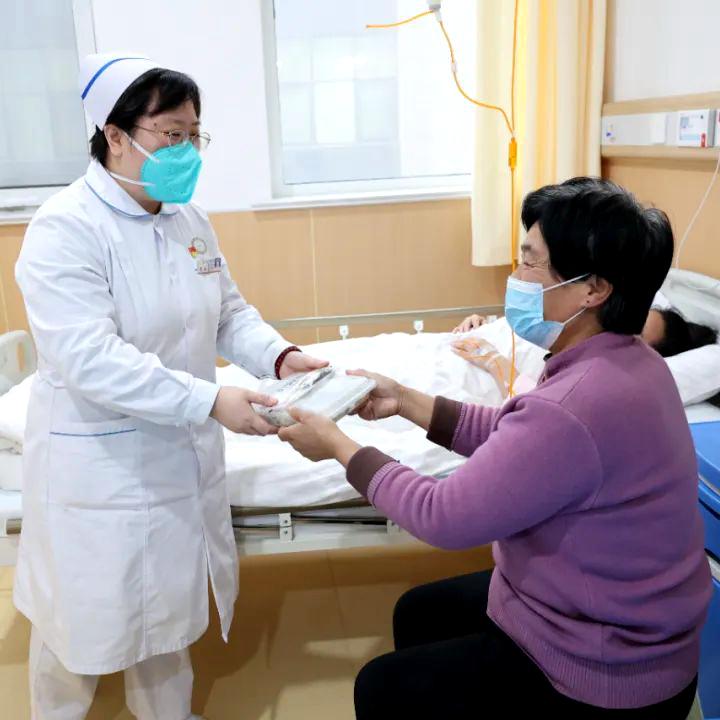 新春走基层别样年货让年味更浓,新春走基层年茶饭里的年味儿