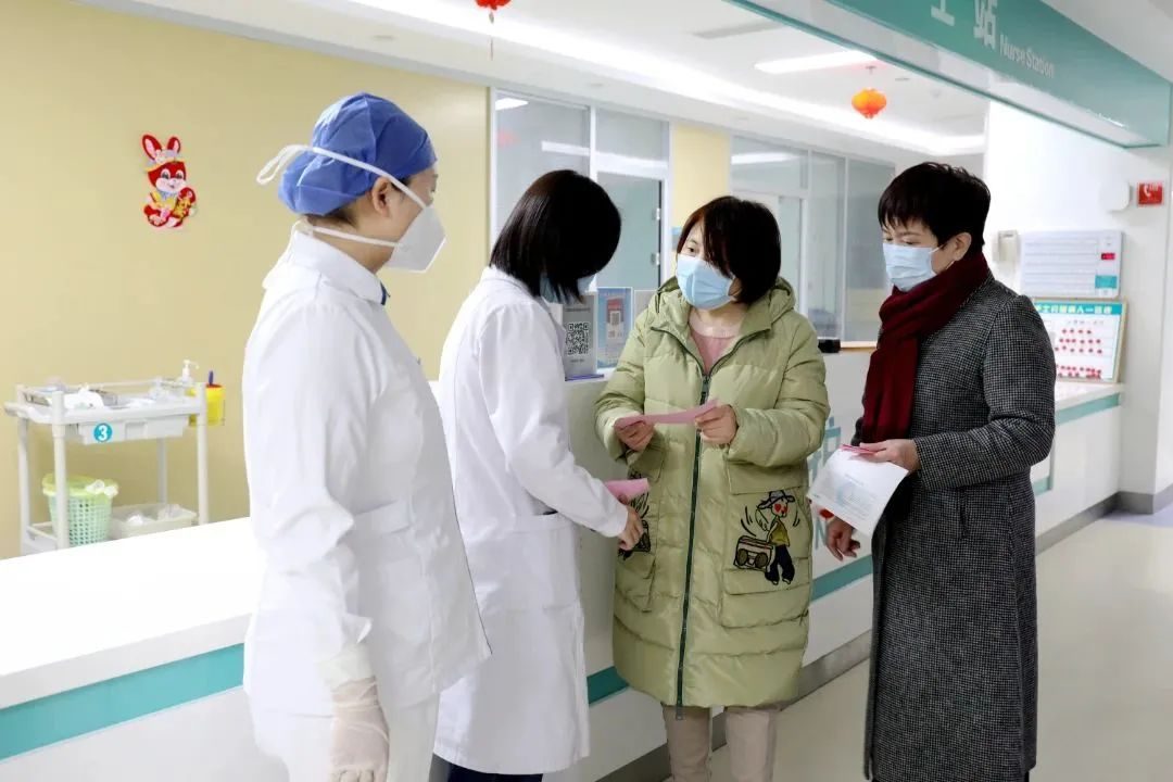 新春走基层别样年货让年味更浓,新春走基层年茶饭里的年味儿