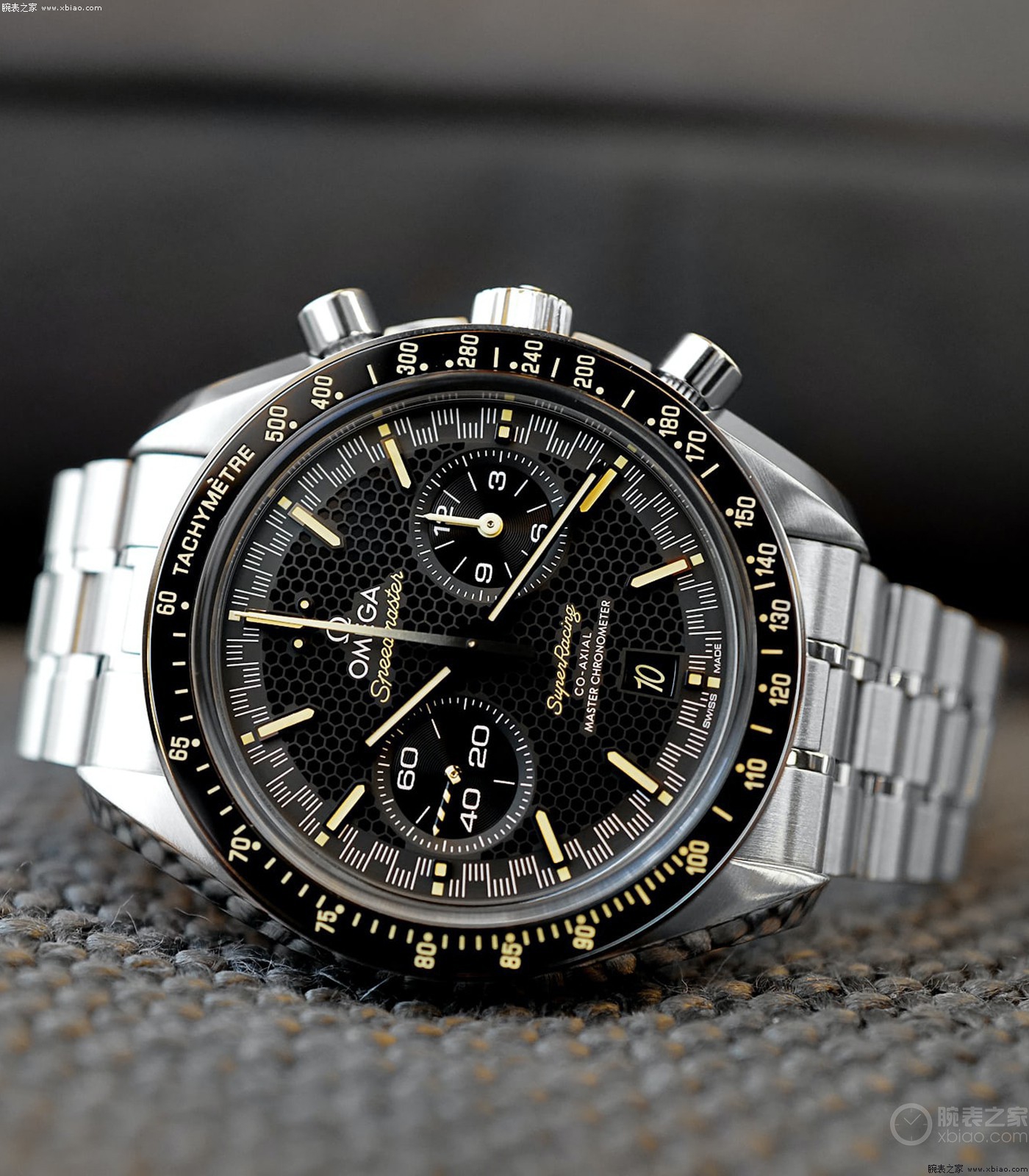 劳力士3230机芯和欧米茄8800,劳力士机芯与欧米茄技术对比