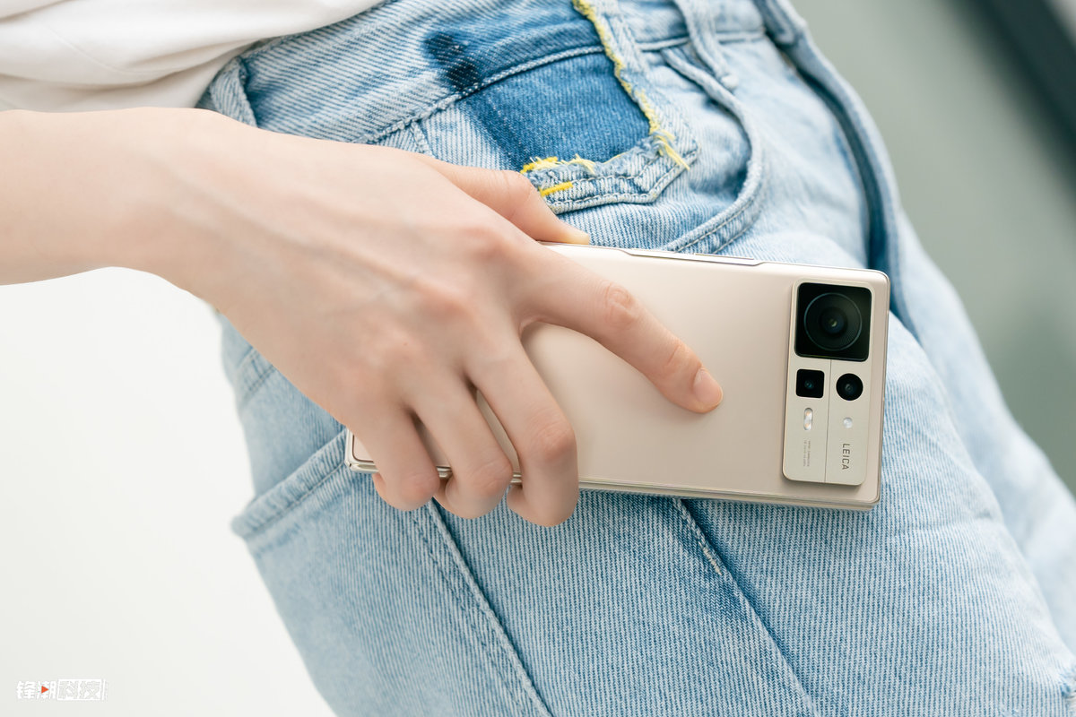 小米折叠屏手机mixfold2深度体验,市面上最薄的小米折叠屏mixfold3