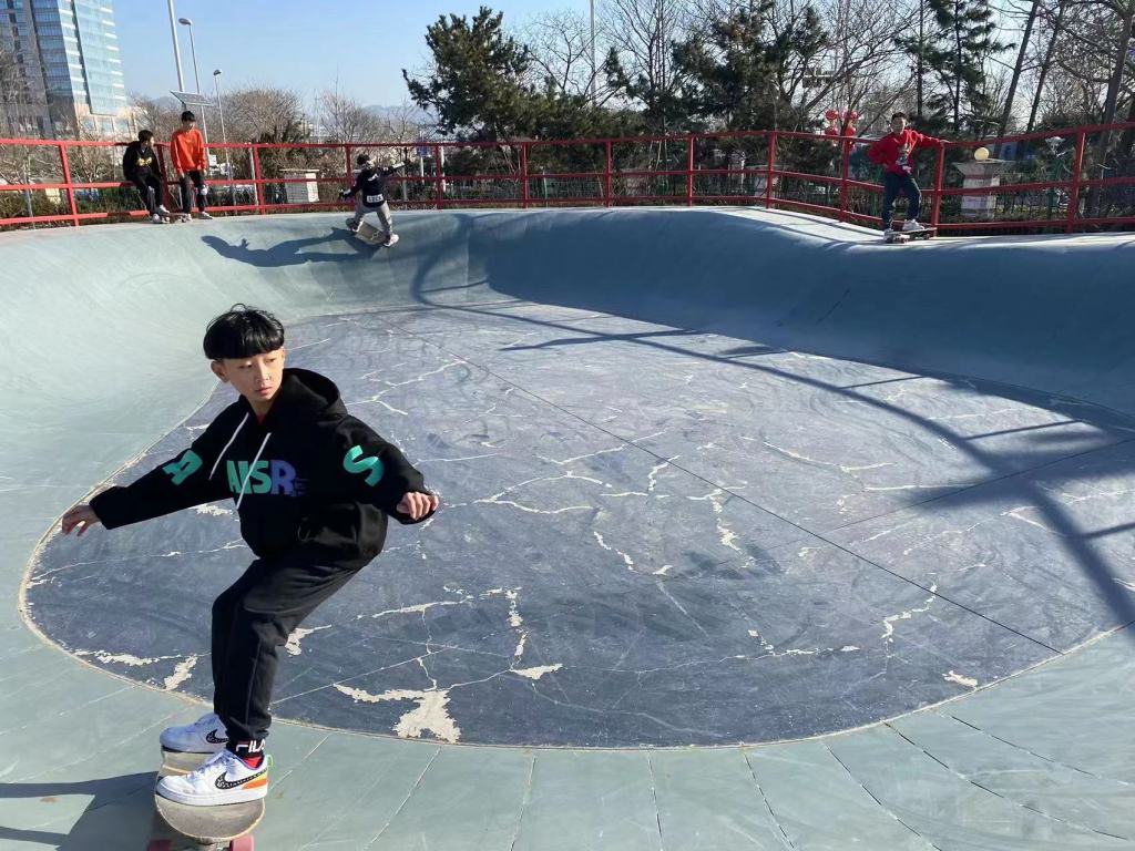 学青会运动员陆续返程,学青会青岛接力