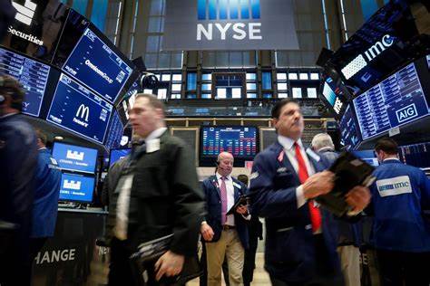 尾盘美股小幅上涨道指涨超100点,尾盘美股维持涨势道指涨超100点