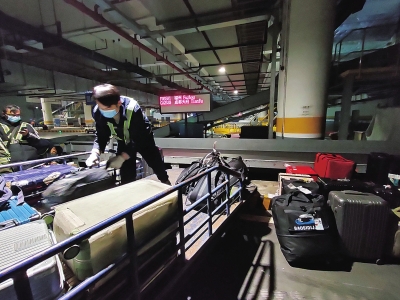机场行李是如何过安检,机场行李托运安检流程
