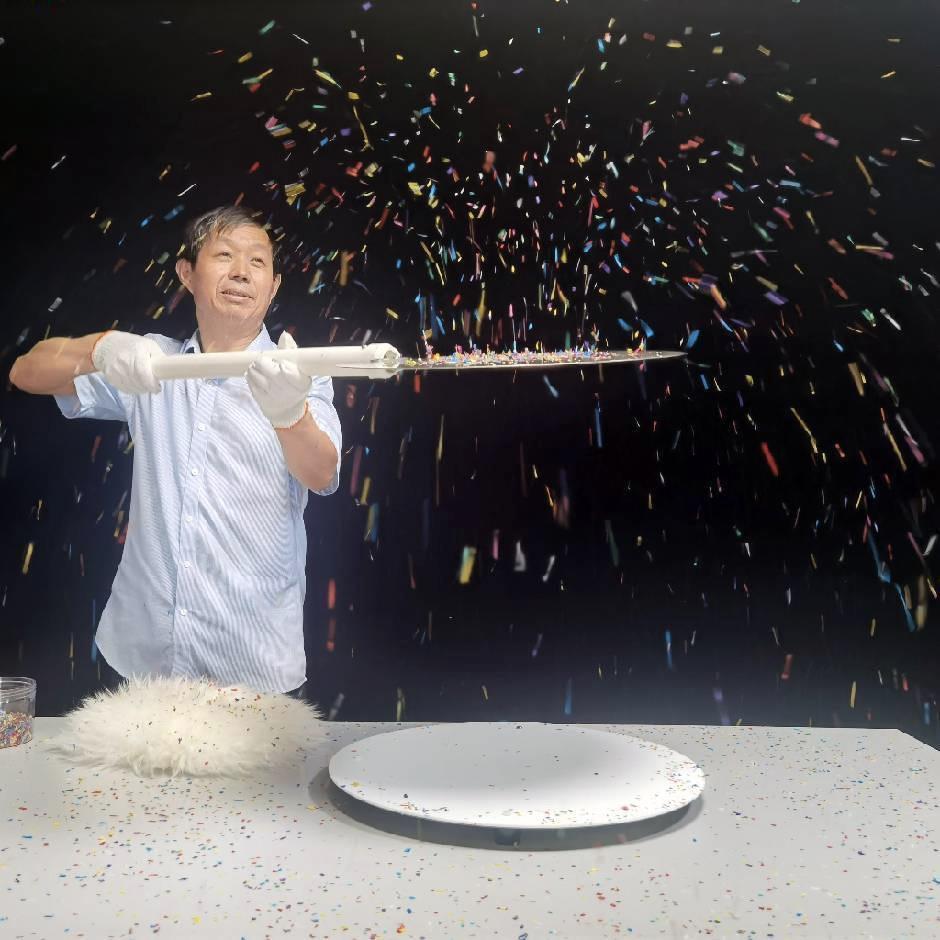 漫画:女生尿急找不到厕所,怎么办?一次羞耻到家的经历……