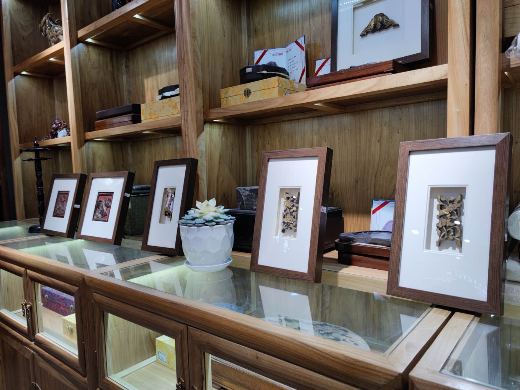 英雄花开英雄城广州地铁,英雄花开英雄城广州征文