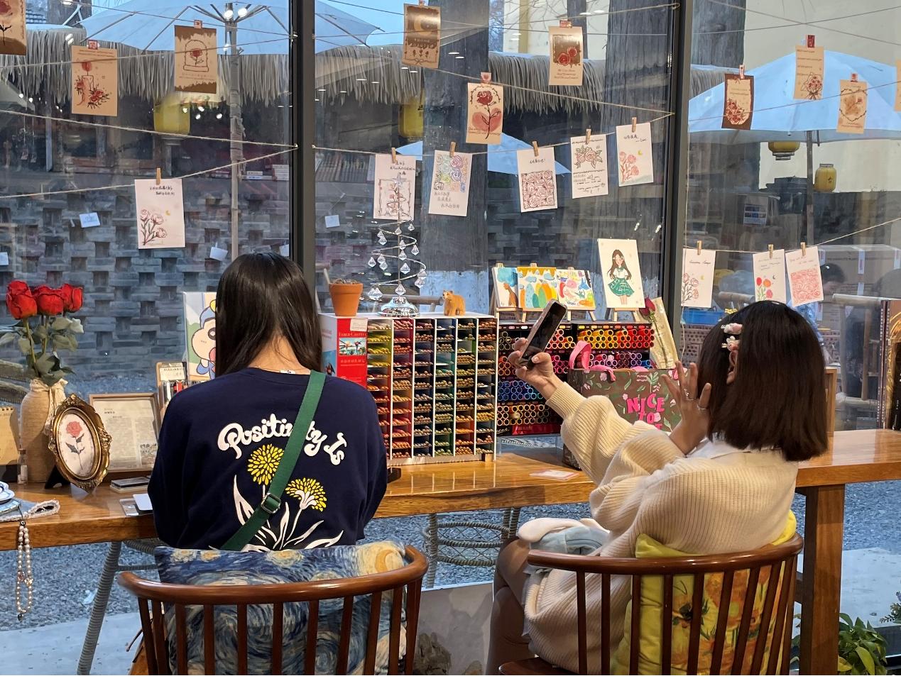 开一家温暖的小店小卖部,开一家什么样的文具店