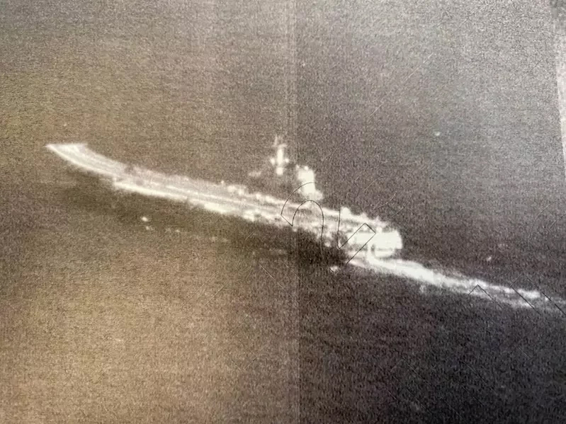 双航母山东舰完整视频,双航母抵近台岛