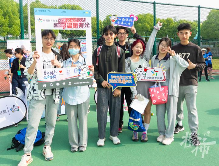 杭州余杭区毅行大会,杭州举行万人毅行大会