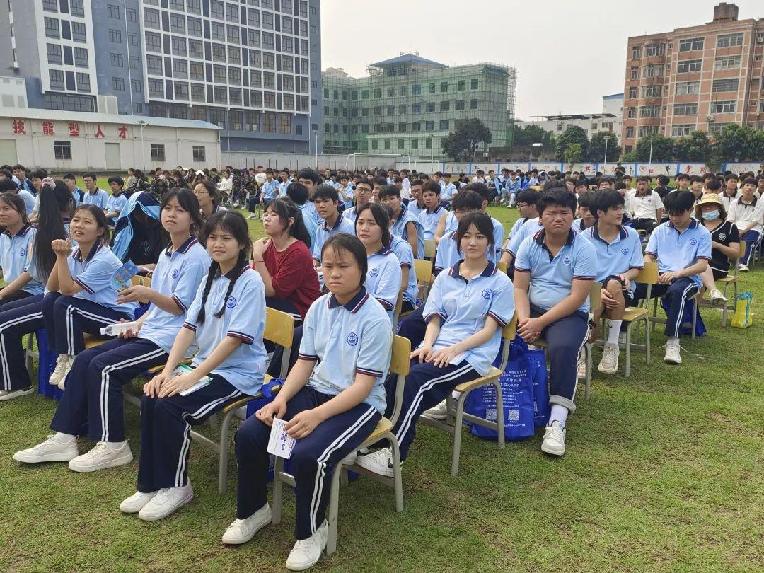 学校反邪警示教育宣传,反邪宣传教育面对面