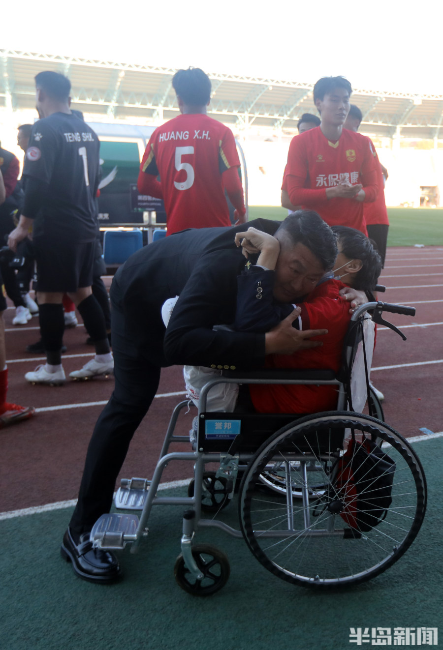 海门珂缔缘vs青岛红狮,中乙青岛红狮赛区在哪